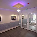 Modern Turquoise Apartment/Free Wifi